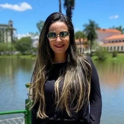 Paula Goulart